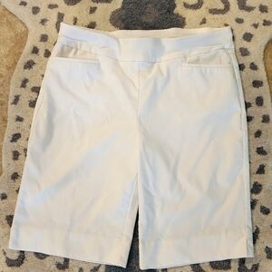 Chico's White Women's Bermuda Shorts Sz 6